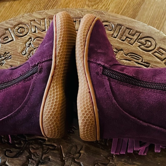 Livie & Luca Fringe Full Boot, Size 4, Purple Suede Leather, NWOT - Picture 5 of 7